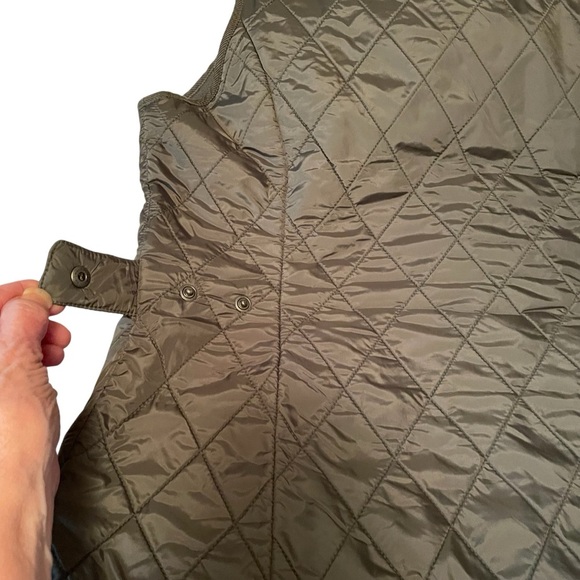 Eddie Bauer Womens Quilted 
Lined Vest Full Zip Olive Green Size Medium - Picture 14 of 14